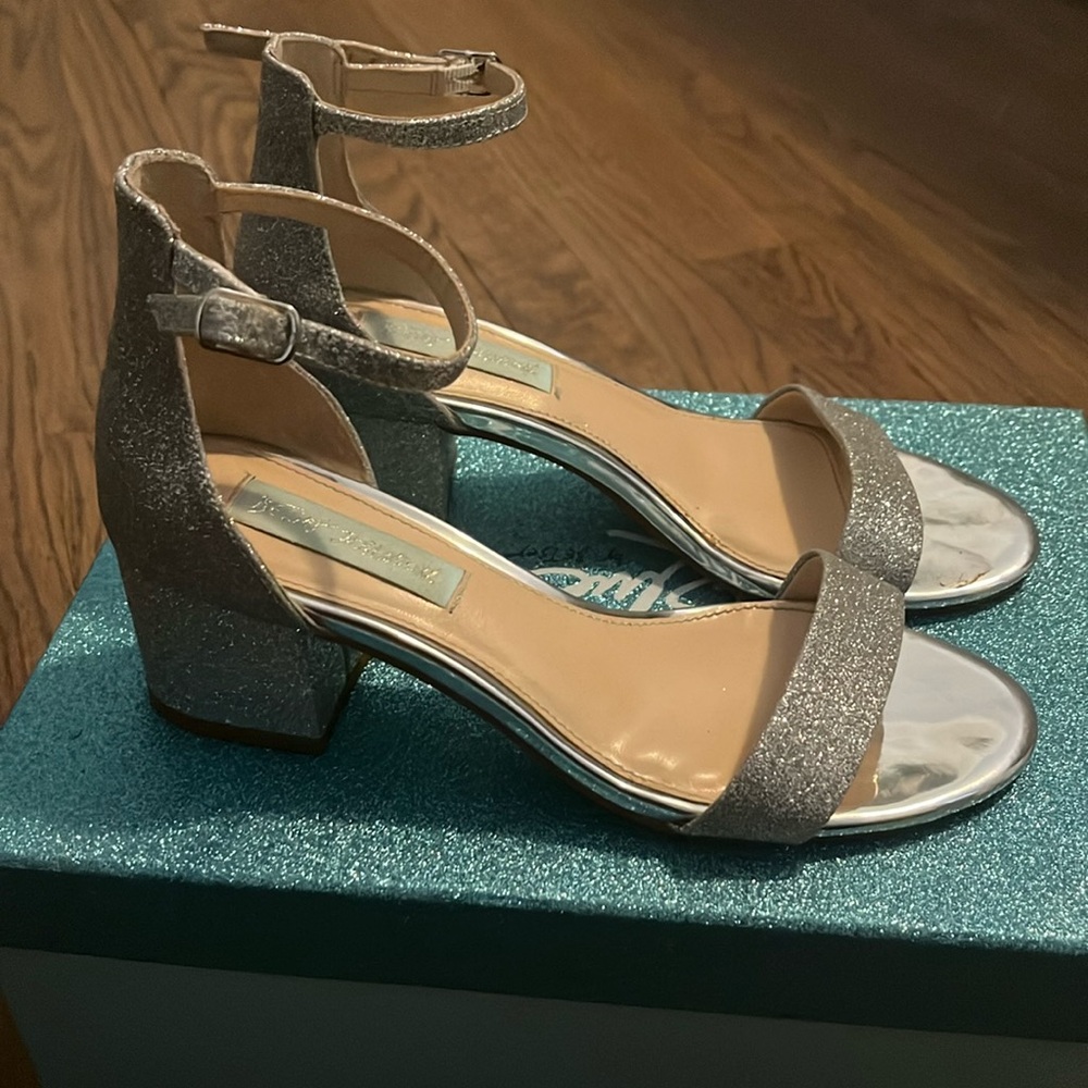 Silver sparkle Betsy Johnson low block heel